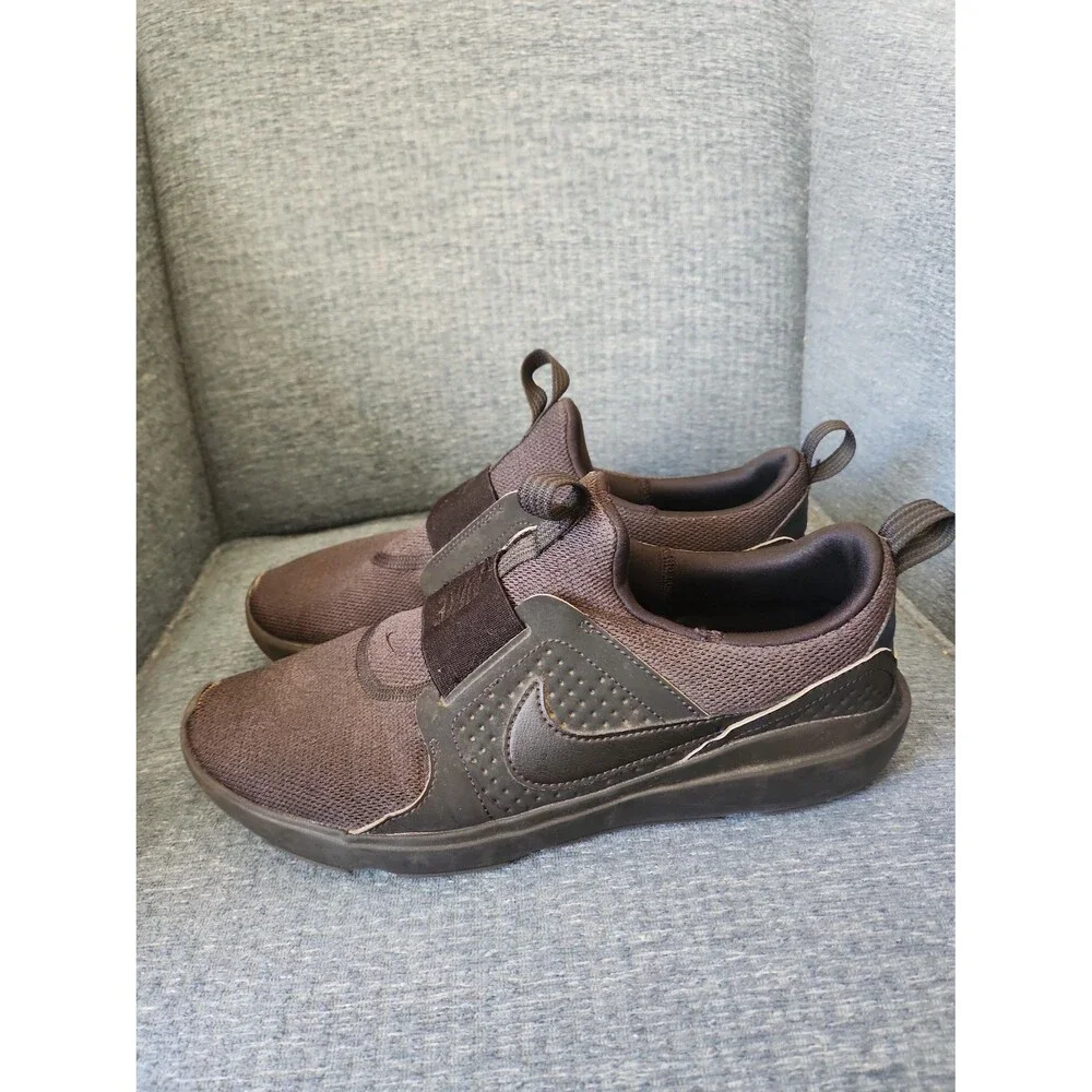 Nike Women's AD Comfort Triple Black Slip-on Shoes Size 10